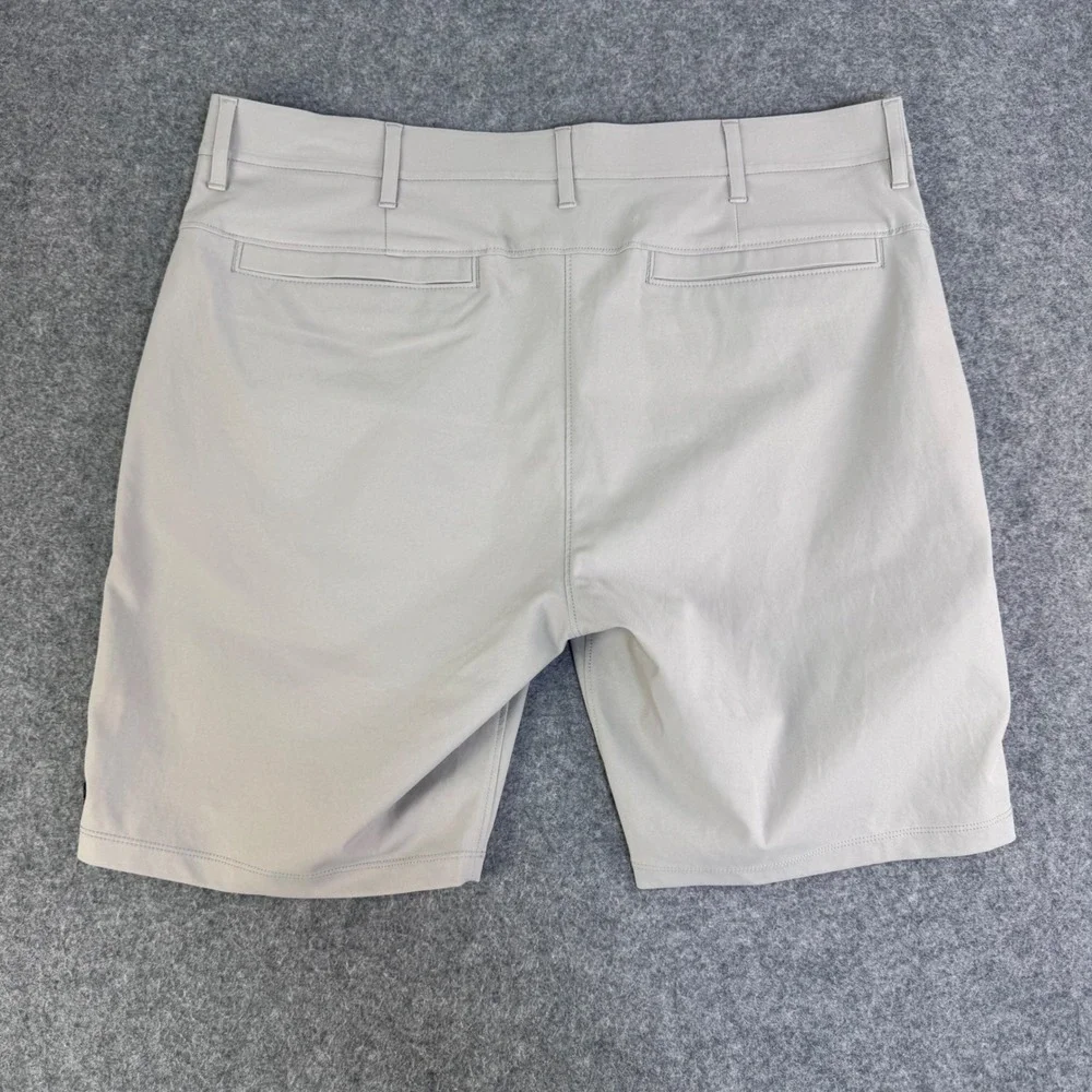 Public Rec All Day Every Day Shorts Mens 34 Gray Stone Performance Stretch Golf
